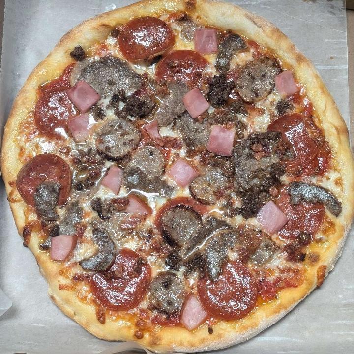 Juniors Pizza and more
